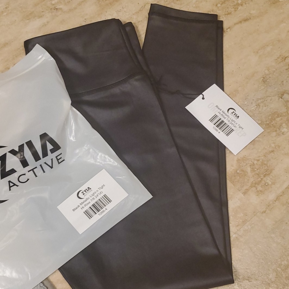 Zyia metallic light n tight